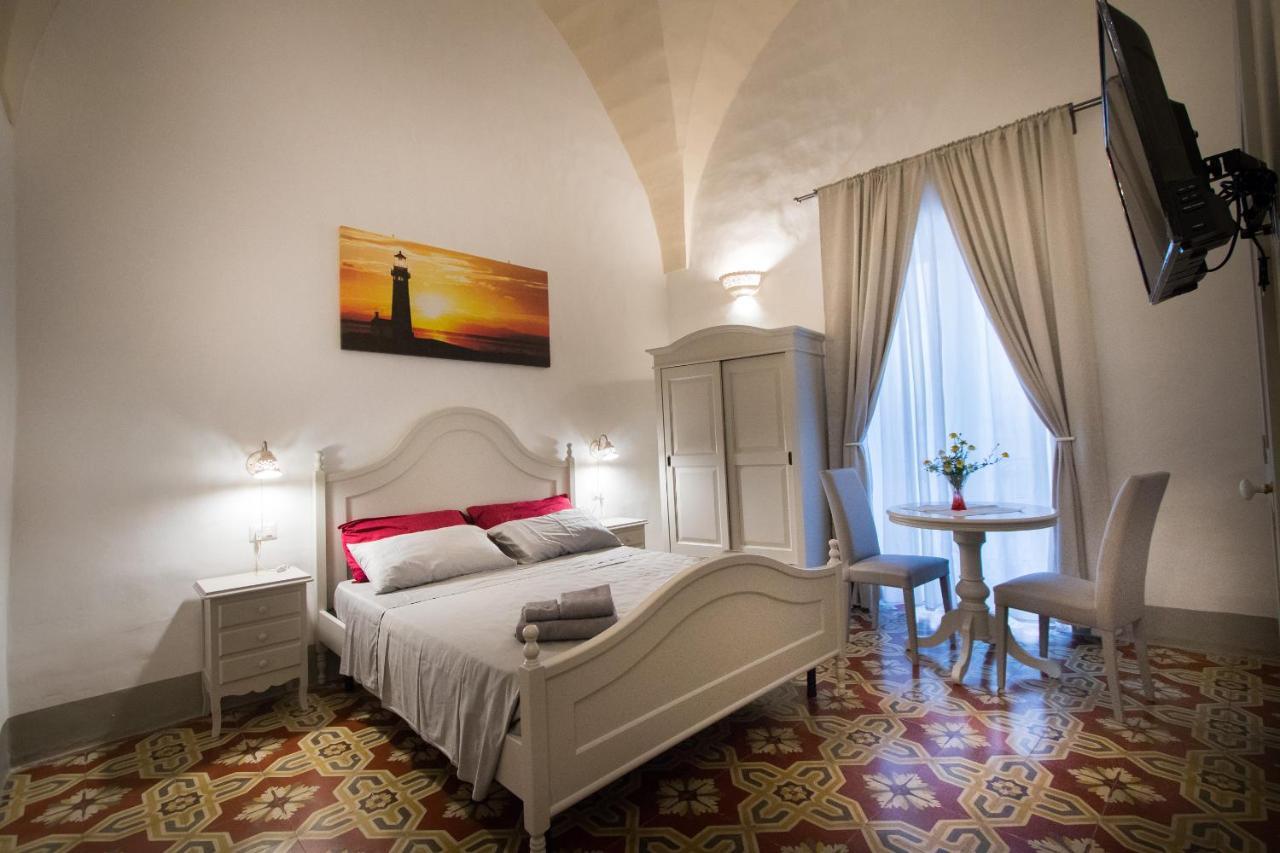 Le Finestre Su Porta Carrese - Luxury Rooms Matino Esterno foto